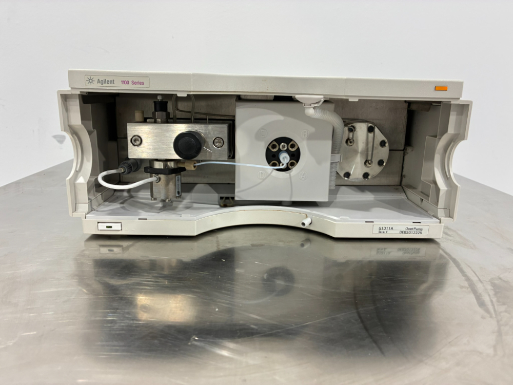 Image of Agilent Technologies 1100 Series Quaternary Pump G1311A HPLC
